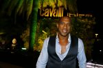 ibiza 7 augustus 2015
Maurice Mobetie (Momo) de ex vriend van Sylvie Meis wordt geintervieuwd voor het duitse blad Gala in zijn club Cavalli ibiza