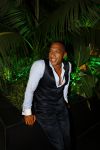 ibiza 7 augustus 2015
Maurice Mobetie (Momo) de ex vriend van Sylvie Meis wordt geintervieuwd voor het duitse blad Gala in zijn club Cavalli ibiza