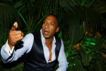 ibiza 7 augustus 2015
Maurice Mobetie (Momo) de ex vriend van Sylvie Meis wordt geintervieuwd voor het duitse blad Gala in zijn club Cavalli ibiza