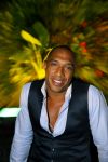 ibiza 7 augustus 2015
Maurice Mobetie (Momo) de ex vriend van Sylvie Meis wordt geintervieuwd voor het duitse blad Gala in zijn club Cavalli ibiza