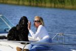 Weesp 16 juni 2015
Jurgen Smit en Milika Peterzon en hond romatisch op de vecht aan het varen met hun boot.