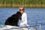 Weesp 16 juni 2015
Jurgen Smit en Milika Peterzon en hond romatisch op de vecht aan het varen met hun boot.
