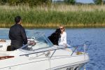 Weesp 16 juni 2015
Jurgen Smit en Milika Peterzon en hond romatisch op de vecht aan het varen met hun boot.