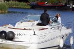 Weesp 16 juni 2015
Jurgen Smit en Milika Peterzon en hond romatisch op de vecht aan het varen met hun boot.