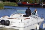Weesp 16 juni 2015
Jurgen Smit en Milika Peterzon en hond romatisch op de vecht aan het varen met hun boot.