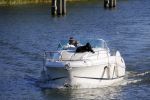 Weesp 16 juni 2015
Jurgen Smit en Milika Peterzon en hond romatisch op de vecht aan het varen met hun boot.