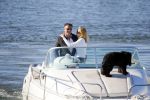 Weesp 16 juni 2015
Jurgen Smit en Milika Peterzon en hond romatisch op de vecht aan het varen met hun boot.