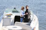 Weesp 16 juni 2015
Jurgen Smit en Milika Peterzon en hond romatisch op de vecht aan het varen met hun boot.