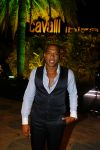 ibiza 7 augustus 2015
Maurice Mobetie (Momo) de ex vriend van Sylvie Meis wordt geintervieuwd voor het duitse blad Gala in zijn club Cavalli ibiza