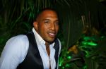 ibiza 7 augustus 2015
Maurice Mobetie (Momo) de ex vriend van Sylvie Meis wordt geintervieuwd voor het duitse blad Gala in zijn club Cavalli ibiza