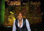 ibiza 7 augustus 2015
Maurice Mobetie (Momo) de ex vriend van Sylvie Meis wordt geintervieuwd voor het duitse blad Gala in zijn club Cavalli ibiza