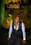 ibiza 7 augustus 2015
Maurice Mobetie (Momo) de ex vriend van Sylvie Meis wordt geintervieuwd voor het duitse blad Gala in zijn club Cavalli ibiza