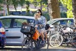 Amsterdam 12 juni 2015
Nadja Hupscher met haar 2 kinderen op de fiets
