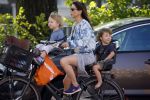 Amsterdam 12 juni 2015
Nadja Hupscher met haar 2 kinderen op de fiets