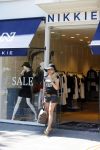 Amsterdam 1 juli 2015 
Nikkie Plessen voor haar winkel