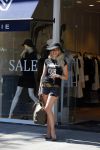 Amsterdam 1 juli 2015 
Nikkie Plessen voor haar winkel