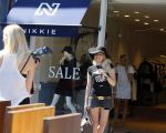 Amsterdam 1 juli 2015 
Nikkie Plessen voor haar winkel