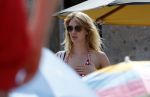 ibiza 2 augustus 2015
Noortje Herlaar met (een) vriend op het meest romantische strandje van ibiza , Beniras. Op Beniras wordt altijd muziek gemaakt tijdens de zonsondergang.