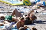 ibiza 2 augustus 2015
Noortje Herlaar met (een) vriend op het meest romantische strandje van ibiza , Beniras. Op Beniras wordt altijd muziek gemaakt tijdens de zonsondergang.