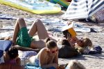 ibiza 2 augustus 2015
Noortje Herlaar met (een) vriend op het meest romantische strandje van ibiza , Beniras. Op Beniras wordt altijd muziek gemaakt tijdens de zonsondergang.
