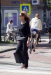 Amsterdam 15 en 18 juli 2015
Patricia Steur verlaat haar huis en gaat boodschappen doen.