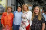 Amsterdam 25 juni 2015 
Premiere circus in carre. Pernille la Lau met moeder en kinderen