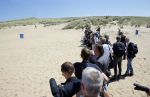 Wassenaar 10 juli 2015
Fotouurtje met Koningin Maxima Koning Willem Alexander en de prinsesjes Amalia Alexia en Ariane op het strand van Wassenaar. pers