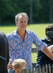 Amsterdam 10 juni 2015
Premiere Apenstreken bij kinderboederij in amsterdamse bos met oa Yvon Jaspers en Kim Lian v d Meij. Yvon met man en kinderen