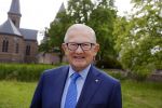 Haarzuilens 17 juni 2015
Haringparty op kasteel de Haar. Pieter v Vollenhoven met zoon Floris en ...