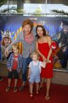 Rotterdam 9 augustus 2015
Edwin Smulders Johnny de Mol en Tomas v d Broek tijdens opnames van het rtl programma Down met Johnny. We gingen naar de premiere naar Wickie de Viking in het nieuwe Luxor. Pim Muda met gezin