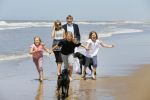 Wassenaar 10 juli 2015
Fotouurtje met Koningin Maxima Koning Willem Alexander en de prinsesjes Amalia Alexia en Ariane op het strand van Wassenaar.