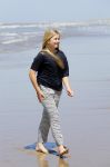 Wassenaar 10 juli 2015
Fotouurtje met Koningin Maxima Koning Willem Alexander en de prinsesjes Amalia Alexia en Ariane op het strand van Wassenaar.