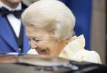 Amsterdam 2 juli 2015  
Prinses Baetrix vertrekt in haar verlengde Volvo bij het paleis.