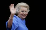 Amsterdam 16 juni 2015
Prinses Beatrix en Koning Willem Alexander arriveren bij het paleis op de dam.