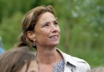 Amsterdam 18 juni 2015
Prinses Marilene en dochter Fee zijn bij het omdoen van de ringen van 3 net geboren ooievaars in het Vondelpark.