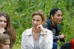 Amsterdam 18 juni 2015
Prinses Marilene en dochter Fee zijn bij het omdoen van de ringen van 3 net geboren ooievaars in het Vondelpark.