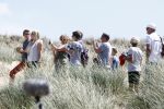 Wassenaar 10 juli 2015
Fotouurtje met Koningin Maxima Koning Willem Alexander en de prinsesjes Amalia Alexia en Ariane op het strand van Wassenaar.