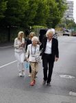 Wimbledon 7 juli 2015
Richard Branson en zijn moeder Eva arriveren bij het tennis tournooi van Wimbledon.