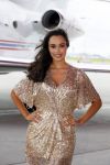 Schiphol OOst 18 juni 2015
Presentatie cast the bodyguard met in de hoofdrollen Romy Monteiro Carolina Dijkhuizen Mark v Eeuwen en Dave Mantel. Albert Verlinde is de producent namens Stage entertainment.
Ze arriveren in het nieuwe prive vliegtuig van John de Mol op schiphol OOst