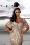 Schiphol OOst 18 juni 2015
Presentatie cast the bodyguard met in de hoofdrollen Romy Monteiro Carolina Dijkhuizen Mark v Eeuwen en Dave Mantel. Albert Verlinde is de producent namens Stage entertainment.
Ze arriveren in het nieuwe prive vliegtuig van John de Mol op schiphol OOst