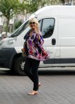 Amsterdam 12 augustus 2015  
Sheila de Vries op de cornelis schuytstraat