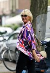Amsterdam 12 augustus 2015  
Sheila de Vries op de cornelis schuytstraat