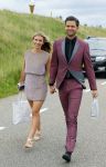 Volendam Katwoude 15 augustus 2015
Trouwen Jaap en Jenny Kwakman. Simon Keizer met zijn vrouw Annemarie