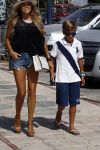 ibiza 5 augustus 2015
Sylvie Meis en Damian v d Vaart op ibiza de dag naar het uitgaan van de relatie met Momo