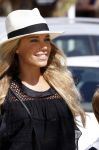 ibiza 5 augustus 2015
Sylvie Meis en Damian v d Vaart op ibiza de dag naar het uitgaan van de relatie met Momo
