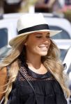 ibiza 5 augustus 2015
Sylvie Meis en Damian v d Vaart op ibiza de dag naar het uitgaan van de relatie met Momo