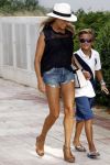 ibiza 5 augustus 2015
Sylvie Meis en Damian v d Vaart op ibiza de dag naar het uitgaan van de relatie met Momo