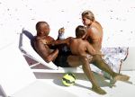 ibiza 27 juli 2015
Sylvie Meis en haar vriend Momo hebben discussie bij het zwembad. Zoon Damian is daarbij aanwezig.