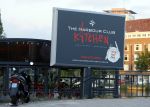 Amsterdam 14 juli 2015  
Patricia Paay en Adam Curry hebben samen gegeten bij the Harbour Club kitchen in Amsterdam.