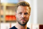 Amsterdam 12 juni 2015 
Presentatie boek Thijs Romer en nieuwe tijdschrift Wendy v Dijk. Ook Katja Schuurman is aanwezig alsmede de ouders en broer van Thijs.  De presentatie was in het nieuwe pand van Scheltema aan het Rokin